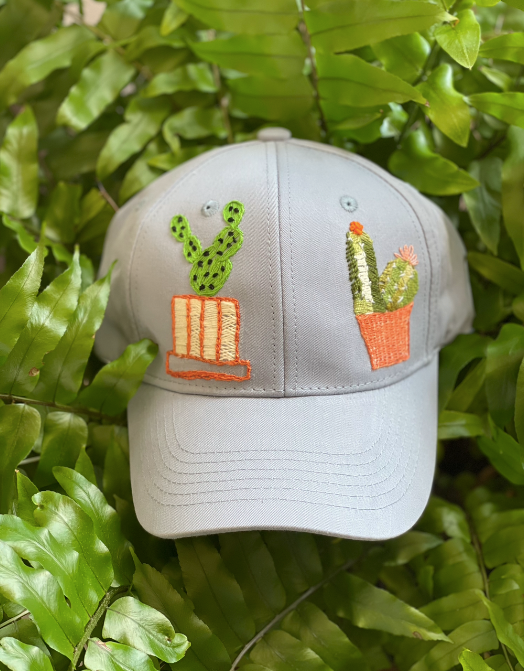 Gorra con diseño mexicano, con plantas bordadas a mano, pieza única