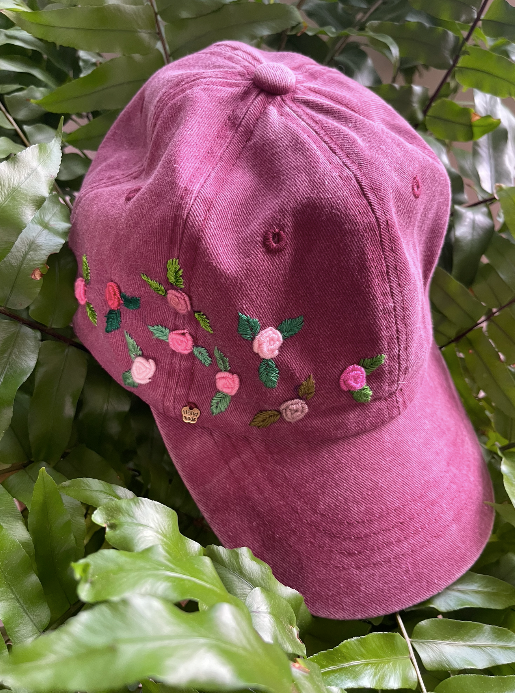Gorra Bordada a Mano con Flores | Pieza Única juliepots