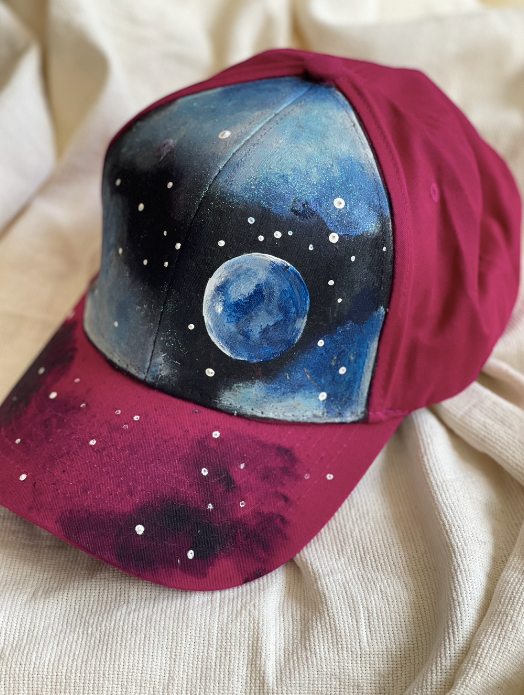 Gorra Luna y Estrellas Pintada a Mano | juliepots
